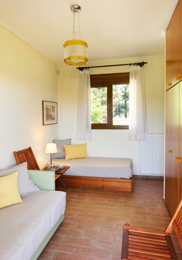 Sani Beach Villa Zewnętrze zdjęcie